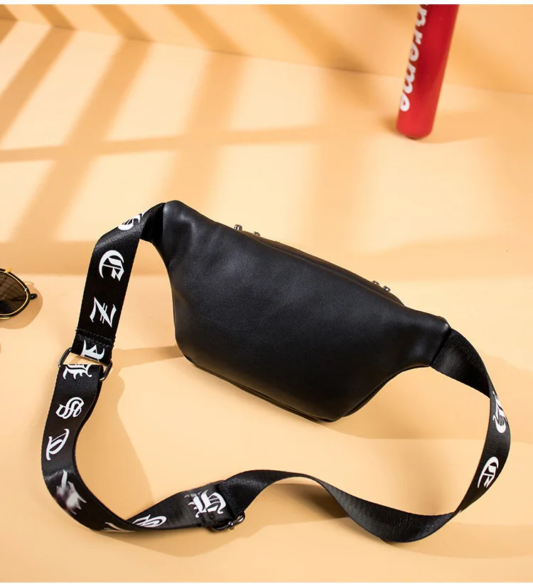 Fashion Leather Waist Bag Black Skull Design Bum Bags Crossbody Belt Bag Waist Pack for Holiday Festival Travel Running Hiking
Fashion Leather Waist Bag Black Skull Design Bum Bags Crossbody Belt Bag Waist Pack for Holiday Festival Travel Running Hiking