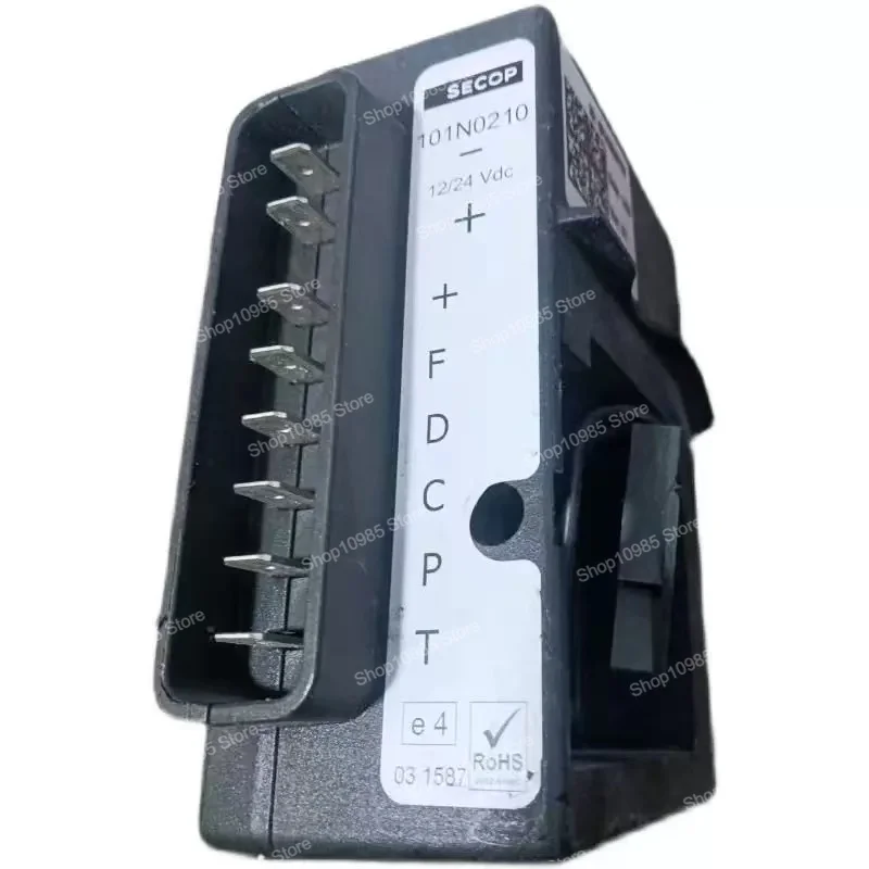 101N0212 DC 12/24V Vehicle mounted Refrigerator Variable Frequency Compressor Driver (Used)
101N0212 DC 12/24V Vehicle mounted Refrigerator Variable Frequency Compressor Driver (Used)