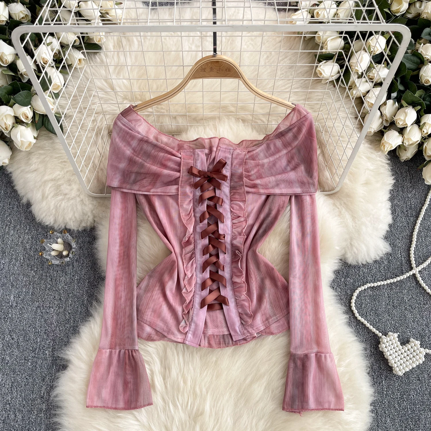 Women Chic Bandage Slash Neck Long Sleeve Crop Top Slim Sexy French T-shirt Fashion Summer Women Shirt
Women Chic Bandage Slash Neck Long Sleeve Crop Top Slim Sexy French T-shirt Fashion Summer Women Shirt