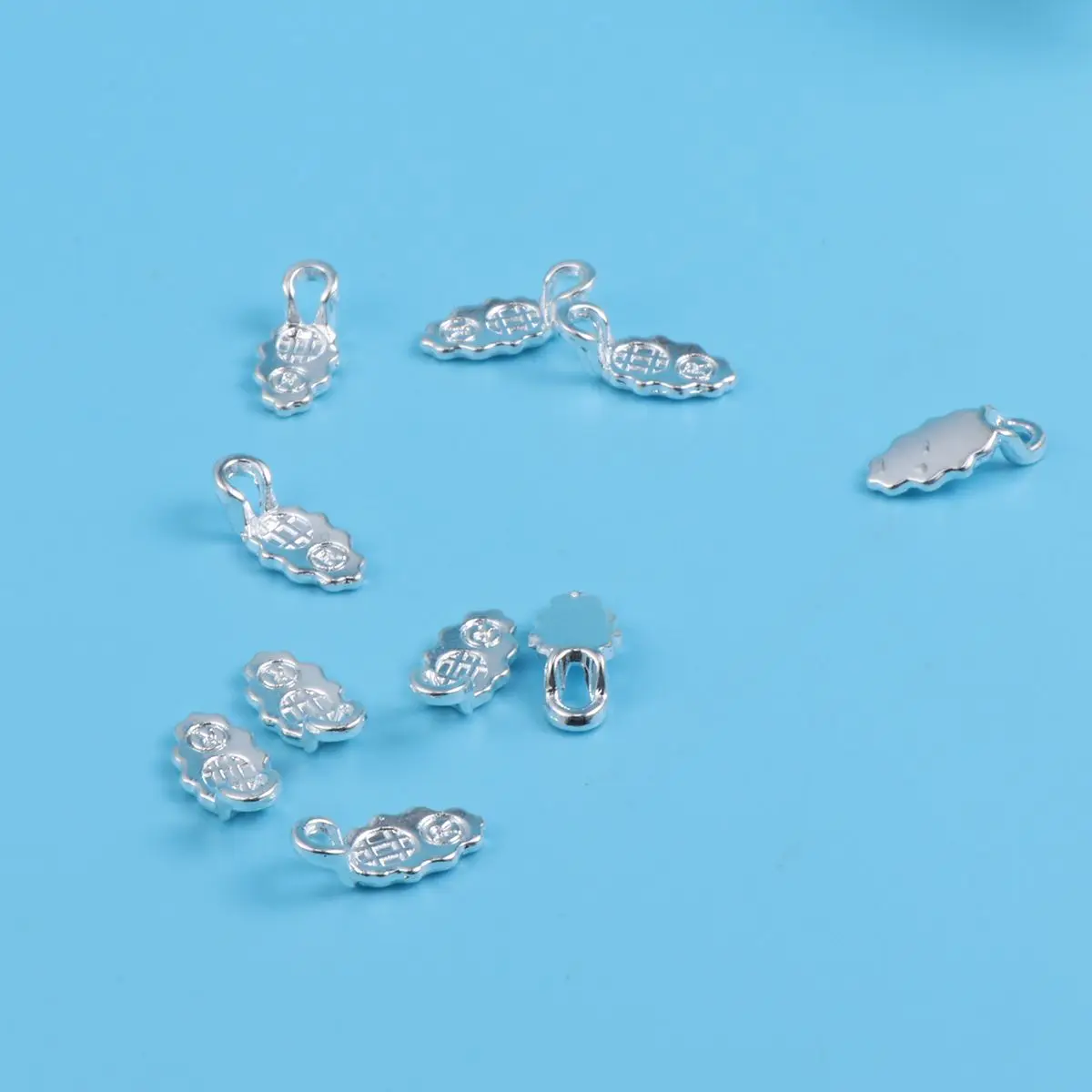 30 Pcs Manual Ear Tray Accessories Miss Glue Sterling Earring Accessory Jewelry Making
30 Pcs Manual Ear Tray Accessories Miss Glue Sterling Earring Accessory Jewelry Making