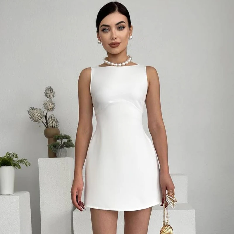 2024 2024 Women's Summer New Solid Color Sleeveless Backless Slim Fit High Waist A-Line Short Dress
2024 2024 Women's Summer New Solid Color Sleeveless Backless Slim Fit High Waist A-Line Short Dress