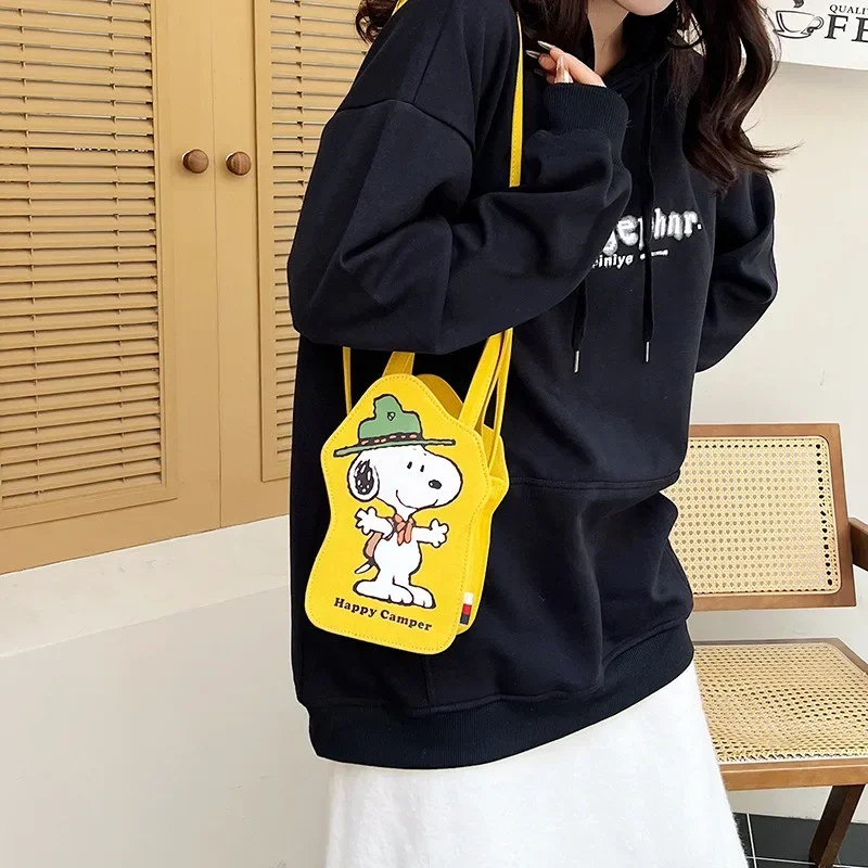 Snoopy Cartoon Stereo Canvas Coin Purse Girl Handbag Cute Cross Body Shoulder Bag Coin Storage Bag messenger bag
Snoopy Cartoon Stereo Canvas Coin Purse Girl Handbag Cute Cross Body Shoulder Bag Coin Storage Bag messenger bag