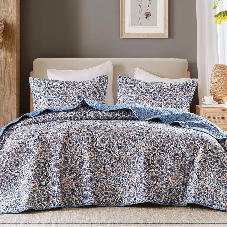 Valerie Boho Quilt Set Twin Twin XL Blue Soft Reversible Watercolor Medallion Bedding, Lightweight All Season Bedspread for Kids
Valerie Boho Quilt Set Twin Twin XL Blue Soft Reversible Watercolor Medallion Bedding, Lightweight All Season Bedspread for Kids