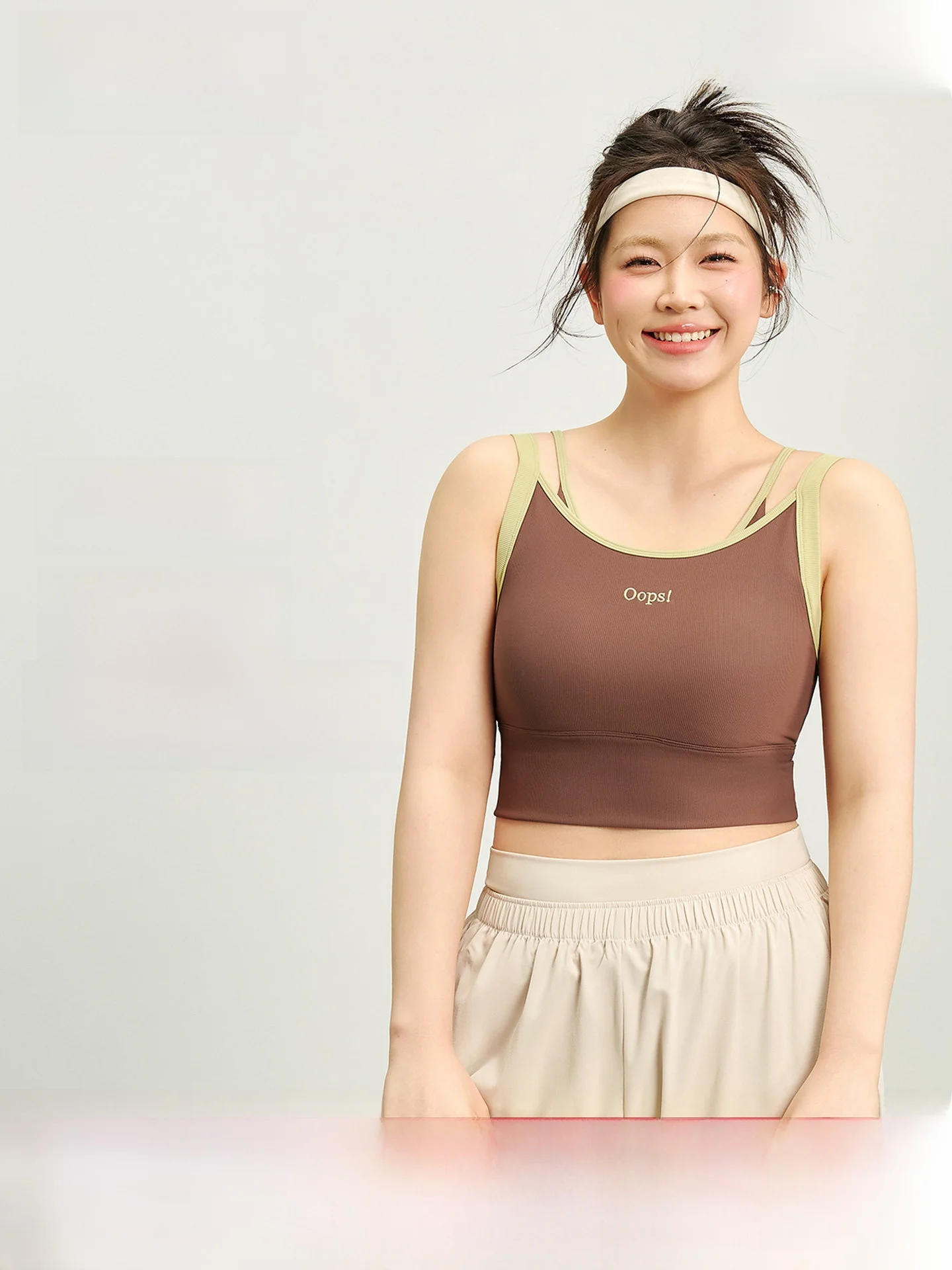Large Size Sports Bra for Women Anti Shake Running Yoga Clothes Gathered Vest New Style Shockproof Sports Underwear
Large Size Sports Bra for Women Anti Shake Running Yoga Clothes Gathered Vest New Style Shockproof Sports Underwear
