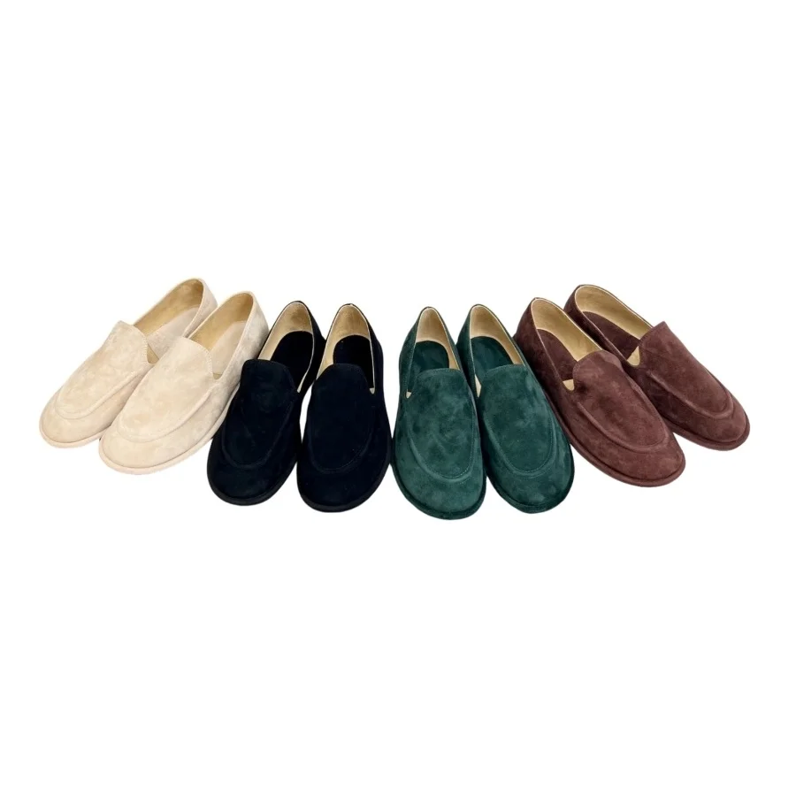 100% Cowhide Loafers Comfortable Shoes for Office, Daily Wear, Travel Women Casual Loafers Lightweight Comfortable AJ0604
100% Cowhide Loafers Comfortable Shoes for Office, Daily Wear, Travel Women Casual Loafers Lightweight Comfortable AJ0604