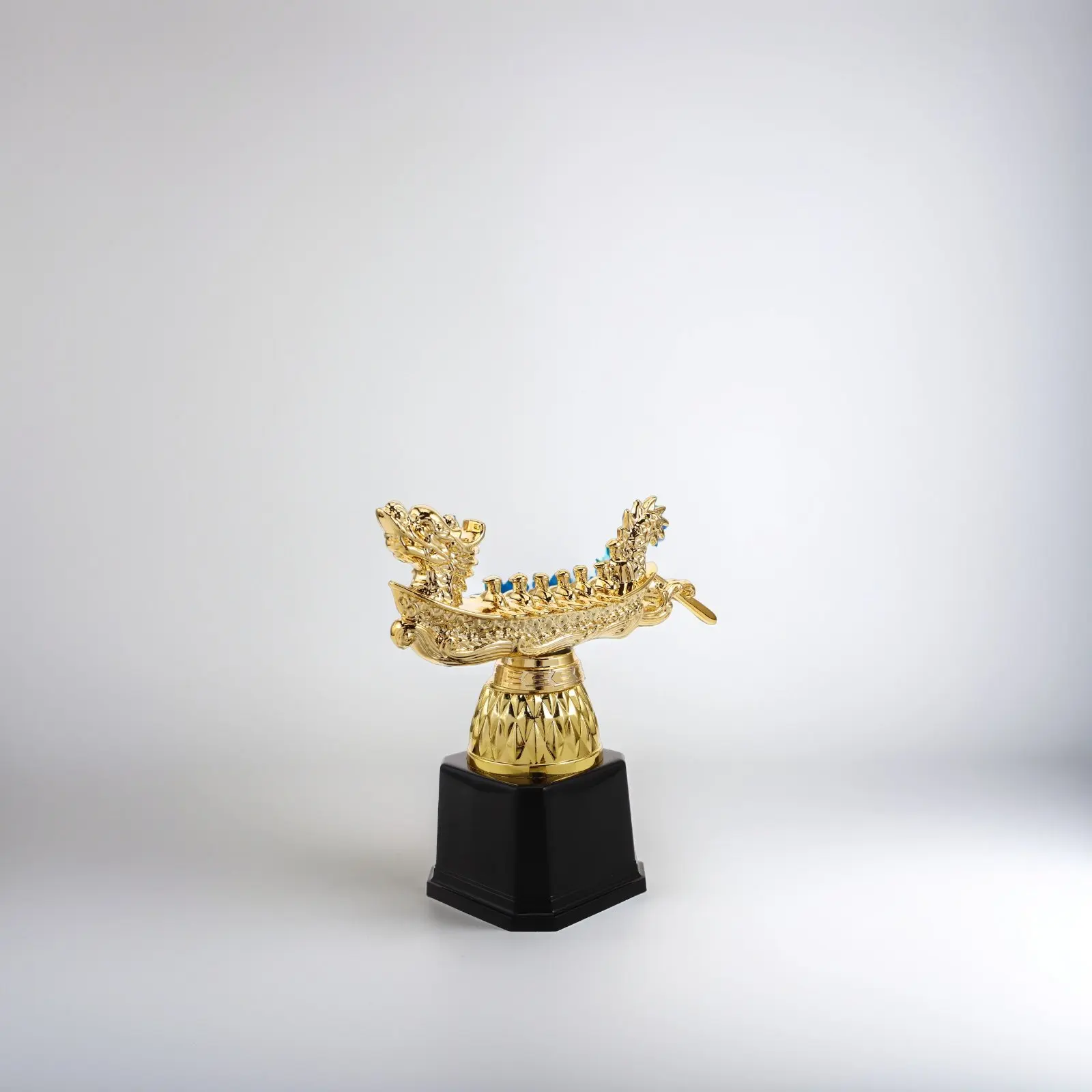 Gold Finish Plastic Dragon Boat Trophy Rowing Sports Competition Award Trophy for School Races Professional Tournaments
Gold Finish Plastic Dragon Boat Trophy Rowing Sports Competition Award Trophy for School Races Professional Tournaments