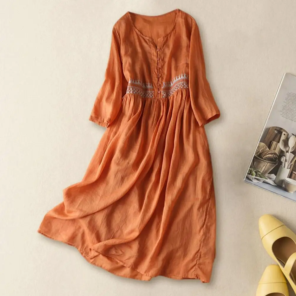 Spring Summer Round Neck Dress Cotton Casual Dress Ethnic Style Embroidered Midi Dress Women's High Waist A-line Long Sleeve
Spring Summer Round Neck Dress Cotton Casual Dress Ethnic Style Embroidered Midi Dress Women's High Waist A-line Long Sleeve