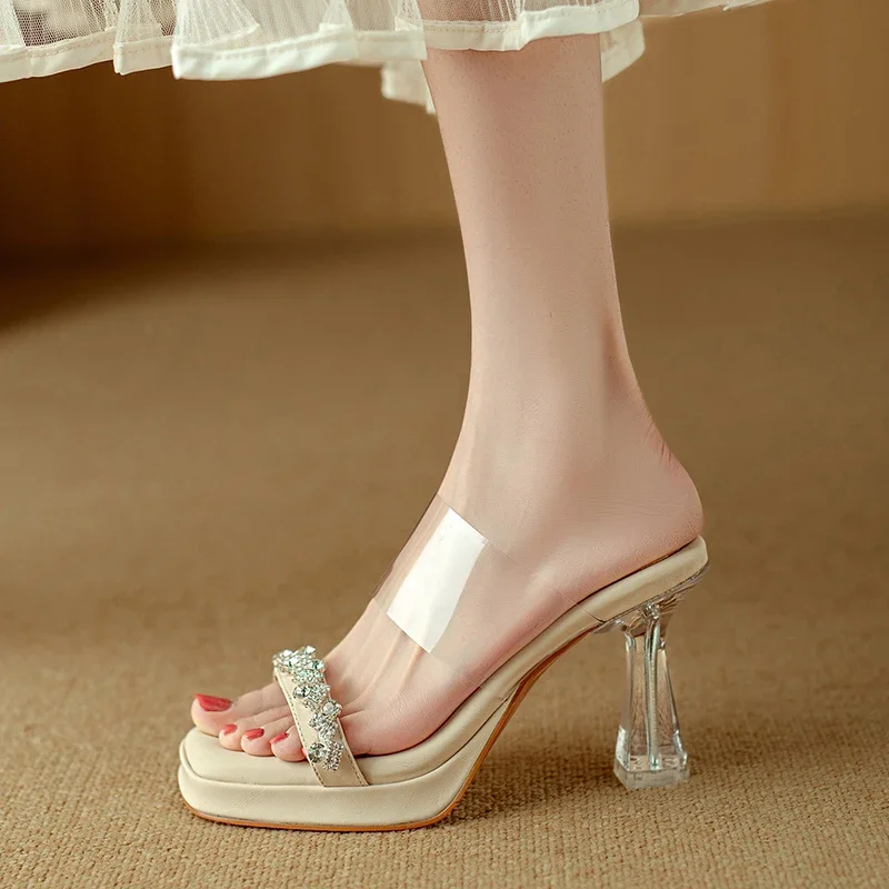 2025 new summer women sandals natural leather 22-24.5cm cowhide+pvc+rhinestone women shoes Crystal heel high heels mules
2025 new summer women sandals natural leather 22-24.5cm cowhide+pvc+rhinestone women shoes Crystal heel high heels mules