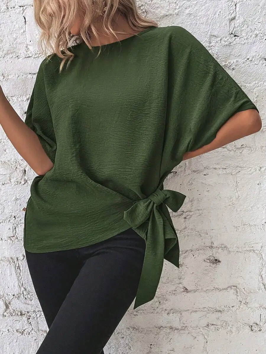 Women's Olive Green Round Neck Batwing Sleeve Side Knot Casual Blouse
Women's Olive Green Round Neck Batwing Sleeve Side Knot Casual Blouse