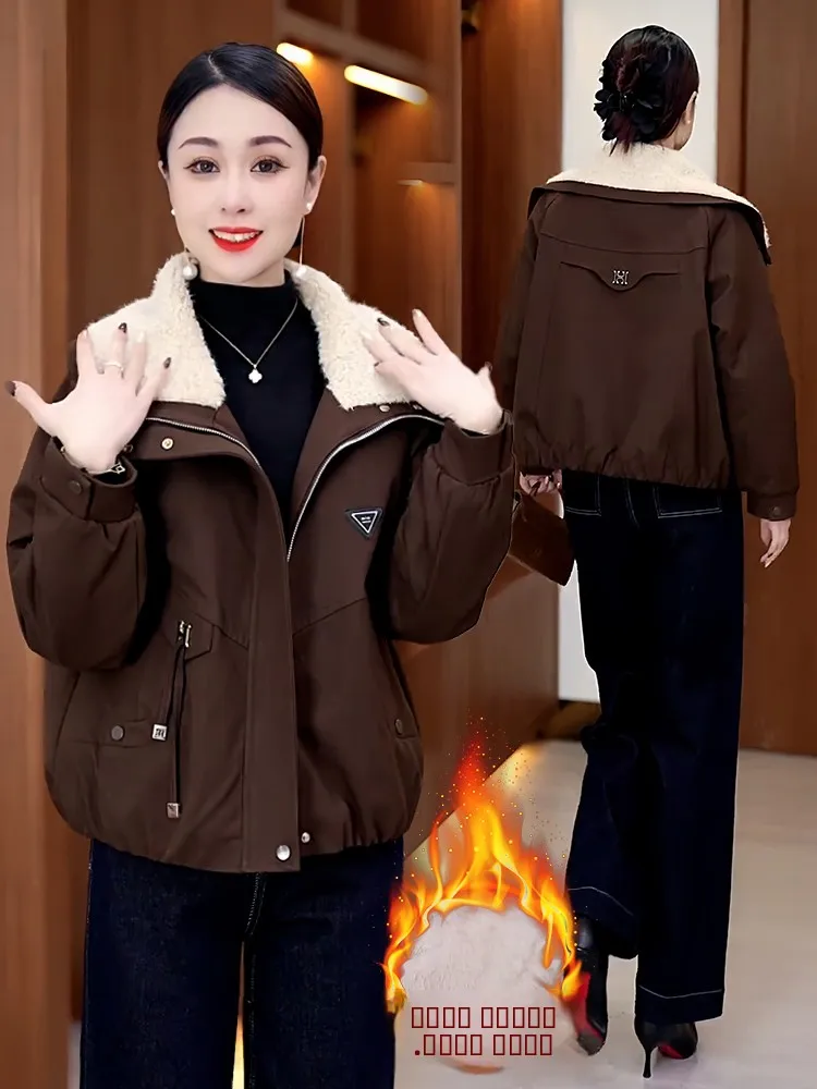 Зимняя верхняя одежда Thiened Fce на подкладке с воротником-стойкой для женщин, корейская версия, пальто Jaet
Зимняя верхняя одежда Thiened Fce на подкладке с воротником-стойкой для женщин, корейская версия, пальто Jaet