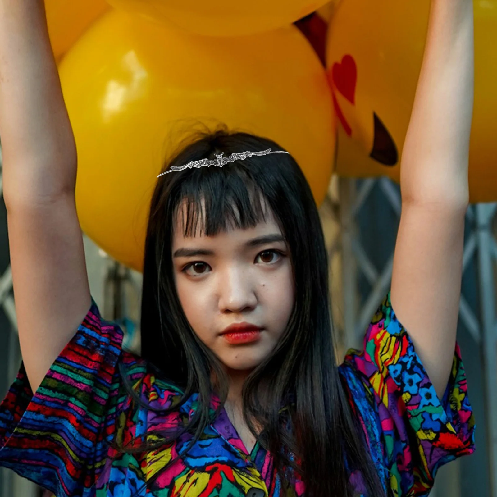 Halloween Bat Wing Headband Zinc Alloy Chic Hair Accessory for Women Party Cosplay Costume Decoration Bat Wing Headband
Halloween Bat Wing Headband Zinc Alloy Chic Hair Accessory for Women Party Cosplay Costume Decoration Bat Wing Headband