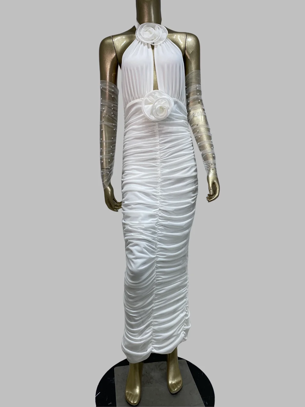 Women Luxury Halter Backless Appliques Pleated Ankle Length Long White Mesh Dress With Gloves Celebrity Evening Party Gowns
Women Luxury Halter Backless Appliques Pleated Ankle Length Long White Mesh Dress With Gloves Celebrity Evening Party Gowns