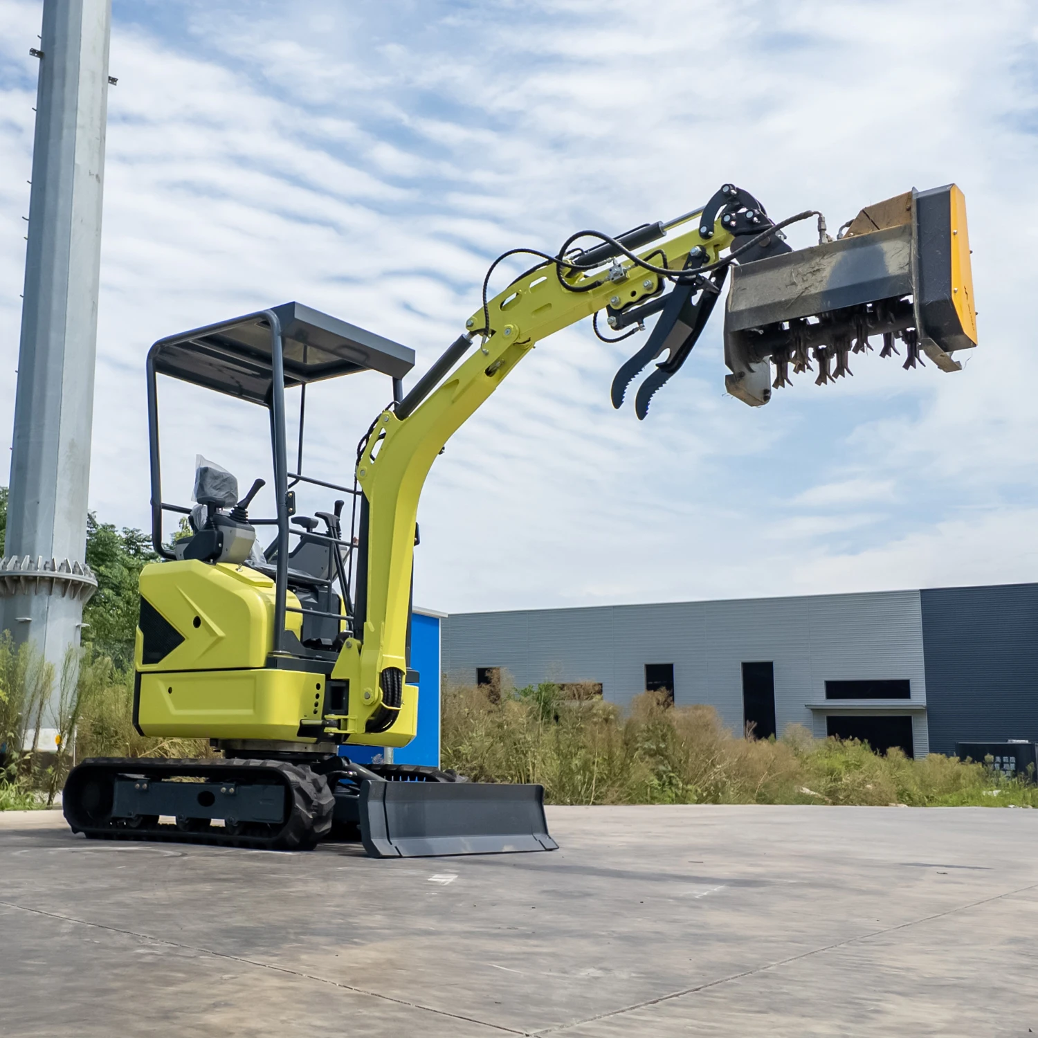 Factory Direct 1.6 Ton Mini Excavator KUBOTA Engine EURO5 EPA4 Crawler Digger Closed Cabin Load Sensitive Valve Attachments
Factory Direct 1.6 Ton Mini Excavator KUBOTA Engine EURO5 EPA4 Crawler Digger Closed Cabin Load Sensitive Valve Attachments