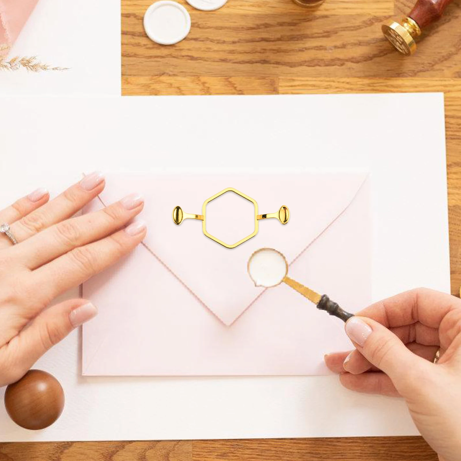 1 set Wax Seal Mold Kit Golden Metal Molds Silicone Mat Easy Sealing For Invitation Cards Envelopes Wedding Crafts Adhesive
1 set Wax Seal Mold Kit Golden Metal Molds Silicone Mat Easy Sealing For Invitation Cards Envelopes Wedding Crafts Adhesive