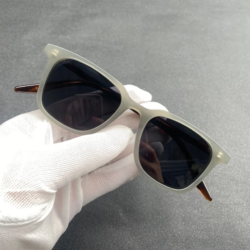 Retro square sunglasses men and women driving polarized sunglasses frosted plate with degree myopia handmade plate sun
Retro square sunglasses men and women driving polarized sunglasses frosted plate with degree myopia handmade plate sun