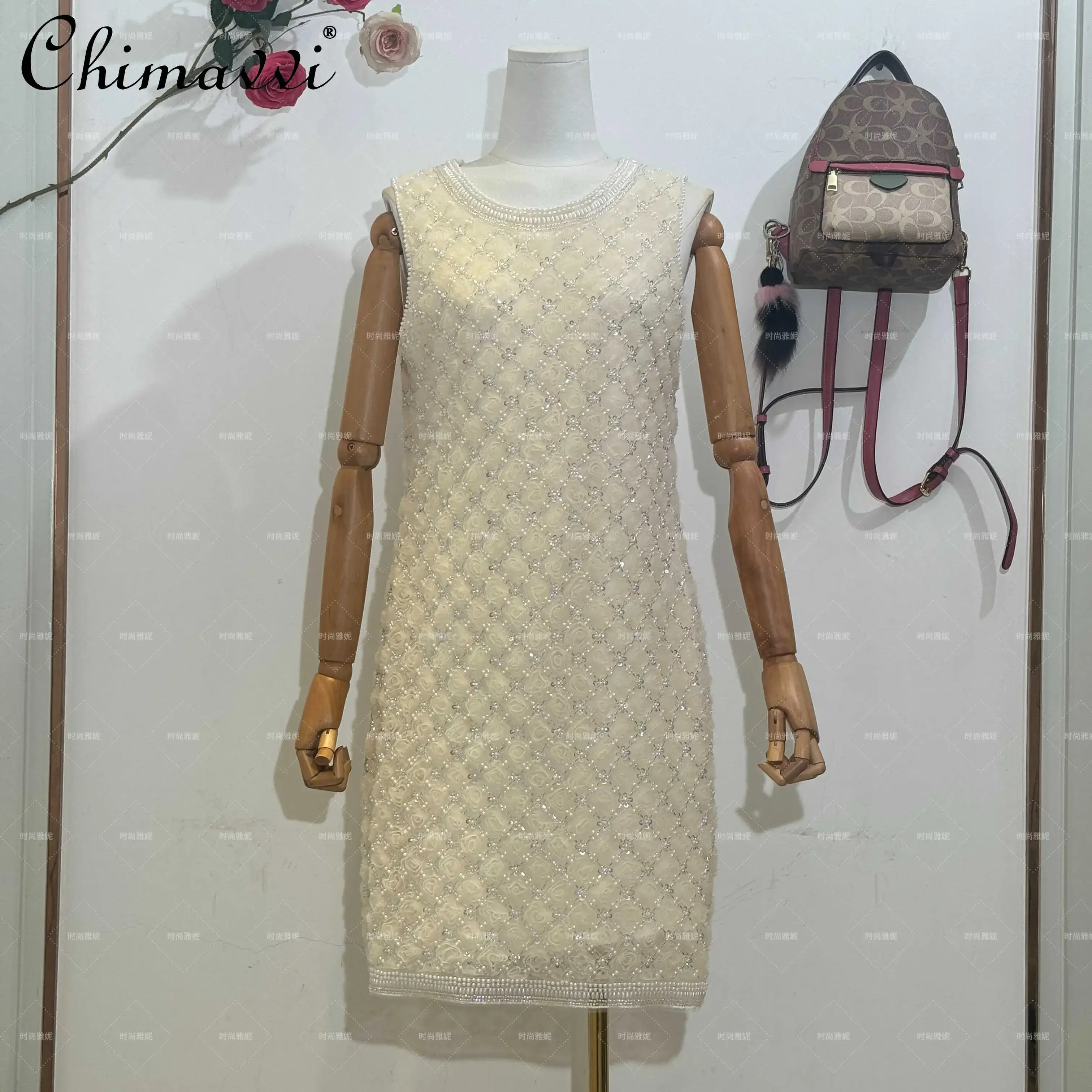 French Elegance Temperament Heavy Industry Sequin Pearl Bead Round Collar Sleeveless Dress Loose A-line Tank Short Dress Women
French Elegance Temperament Heavy Industry Sequin Pearl Bead Round Collar Sleeveless Dress Loose A-line Tank Short Dress Women