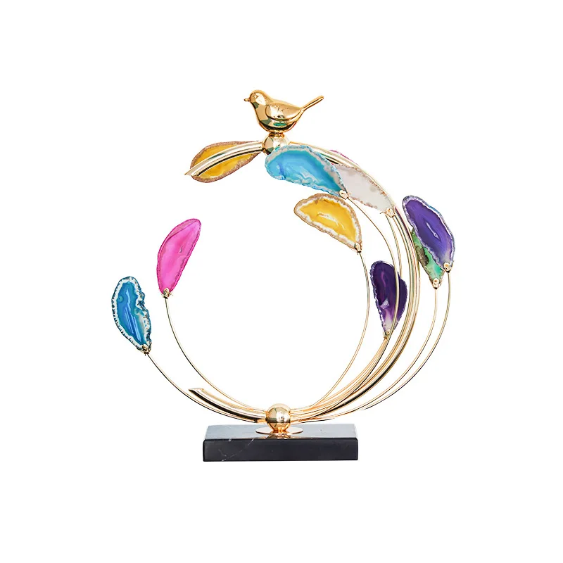 Nordic light luxury fashion ornaments, high-end sense home creative living room entrance gifts, gifts, decoration handicrafts
Nordic light luxury fashion ornaments, high-end sense home creative living room entrance gifts, gifts, decoration handicrafts