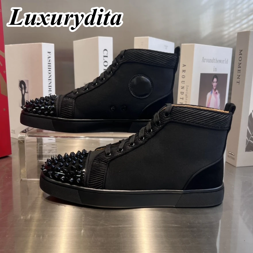 Top Quality Womens Trendy Casual Sneakers Luxury Mens Real Leather Tennis Shoes Designr Red Soled Tide Lovers Rivet Shoes HJ0031
Top Quality Womens Trendy Casual Sneakers Luxury Mens Real Leather Tennis Shoes Designr Red Soled Tide Lovers Rivet Shoes HJ0031