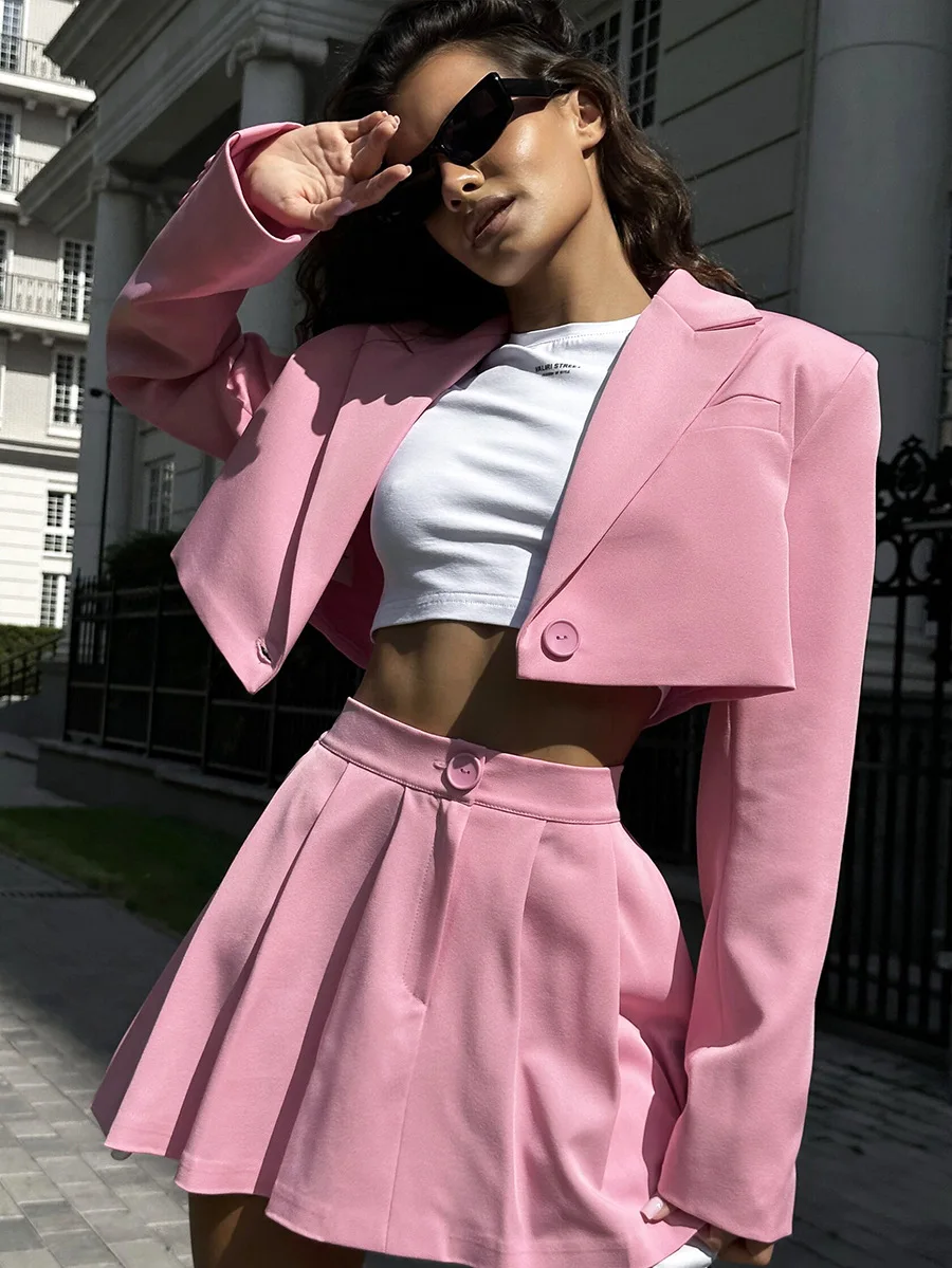 Women's Autumn 2026 Suit And Short Skirt Set New Style Temperament American Commuting Floral Bud Skirt Ensemble
Women's Autumn 2026 Suit And Short Skirt Set New Style Temperament American Commuting Floral Bud Skirt Ensemble