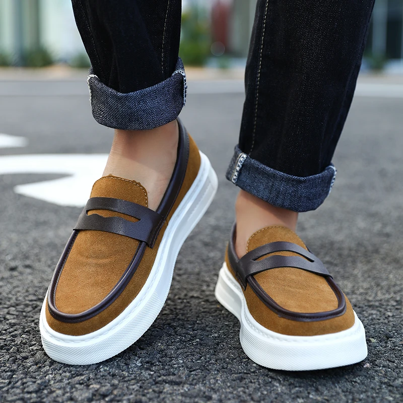 Fashion Comfortable Suede Leather Sports and Leisure Board Shoes Luxury Brand Mens Round Head Breathable Anti Slip Outdoor Shoes
Fashion Comfortable Suede Leather Sports and Leisure Board Shoes Luxury Brand Mens Round Head Breathable Anti Slip Outdoor Shoes