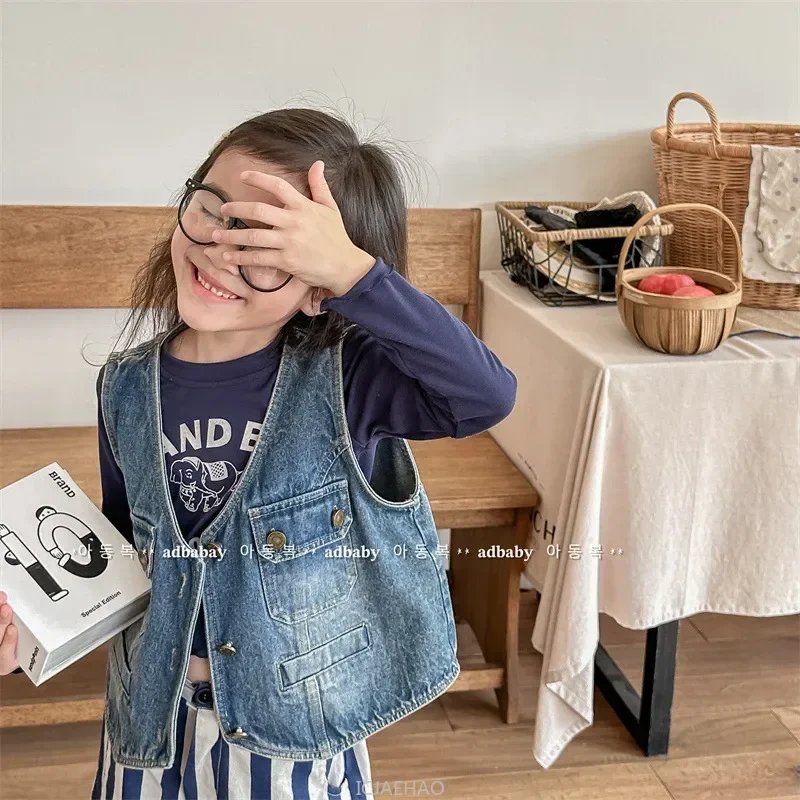 Teen Girl Clothes Fashion Boys Girls Sleeveless Denim Vest Pocket Kids Casual Jacket Children Cardigan Toddler Waistcoat Spring 
Teen Girl Clothes Fashion Boys Girls Sleeveless Denim Vest Pocket Kids Casual Jacket Children Cardigan Toddler Waistcoat Spring