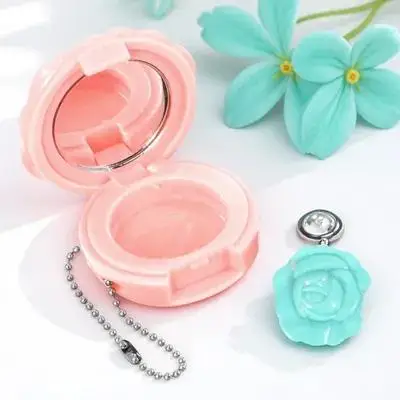 4Pcs Lipstick Storage Container Rose Design Refillable Cosmetics Jars Small Jar for Travel Makeup Case Portable Lip Balm Holder
4Pcs Lipstick Storage Container Rose Design Refillable Cosmetics Jars Small Jar for Travel Makeup Case Portable Lip Balm Holder