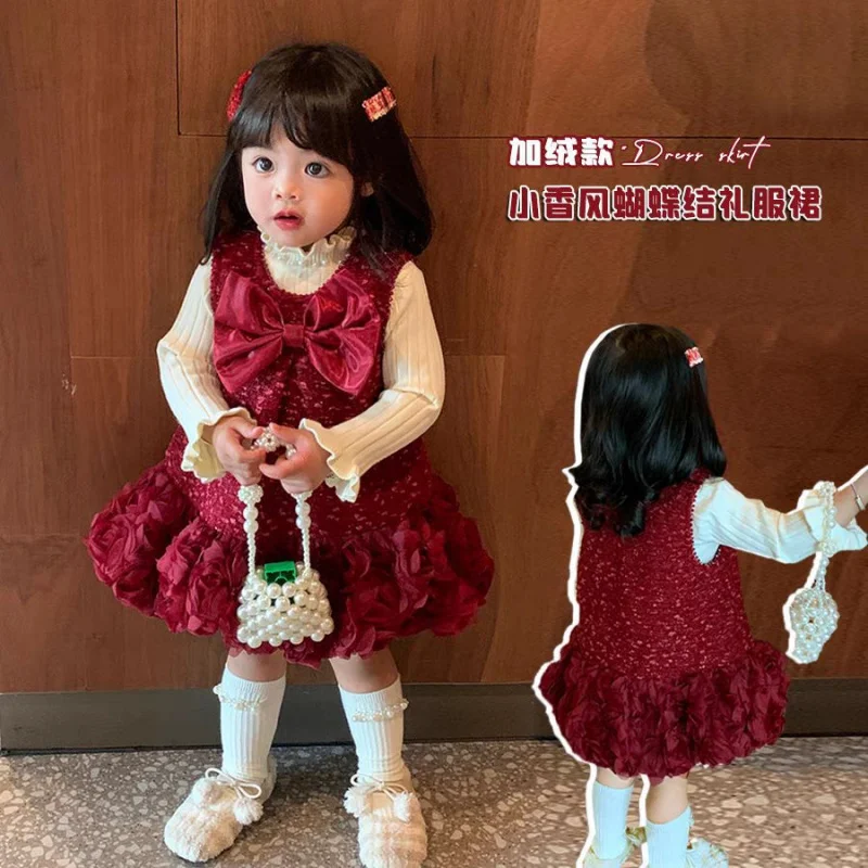 01-Girls Princess Dress First Birthday Dress New Winter Outfit Baby Girl Vest Dress Fleece Lined Dress Red New Year Dress
01-Girls Princess Dress First Birthday Dress New Winter Outfit Baby Girl Vest Dress Fleece Lined Dress Red New Year Dress