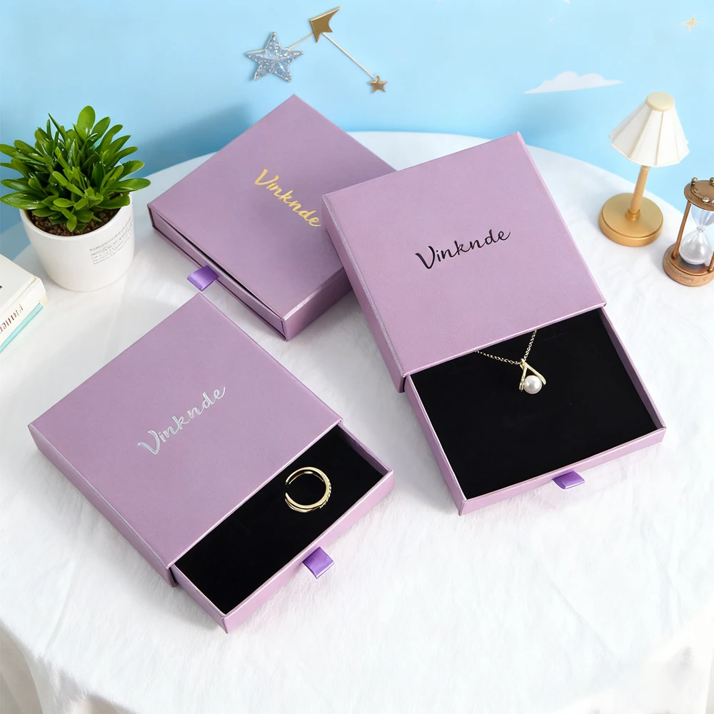 Custom High End Rigid Boxes Cardboard Jewellery Paper Drawer Sliding Jewelry Box 7*9cm Ring Necklace Storage Gift Packaging Case
Custom High End Rigid Boxes Cardboard Jewellery Paper Drawer Sliding Jewelry Box 7*9cm Ring Necklace Storage Gift Packaging Case