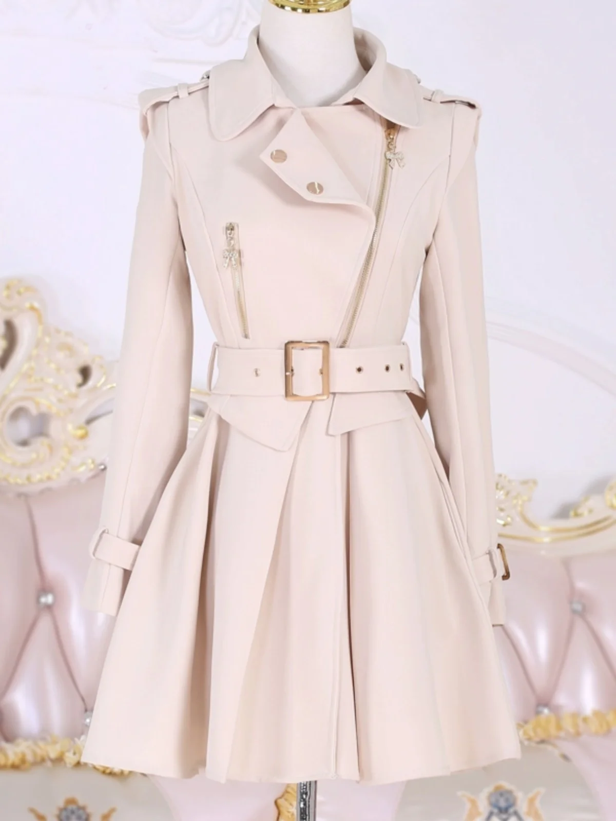 Women'S Trench Coat Rainwear Colorblock Literary Outcoat All Seasons Gray Brief Mid-Calf Draped Heavy Thickened Waist-Cinching
Women'S Trench Coat Rainwear Colorblock Literary Outcoat All Seasons Gray Brief Mid-Calf Draped Heavy Thickened Waist-Cinching