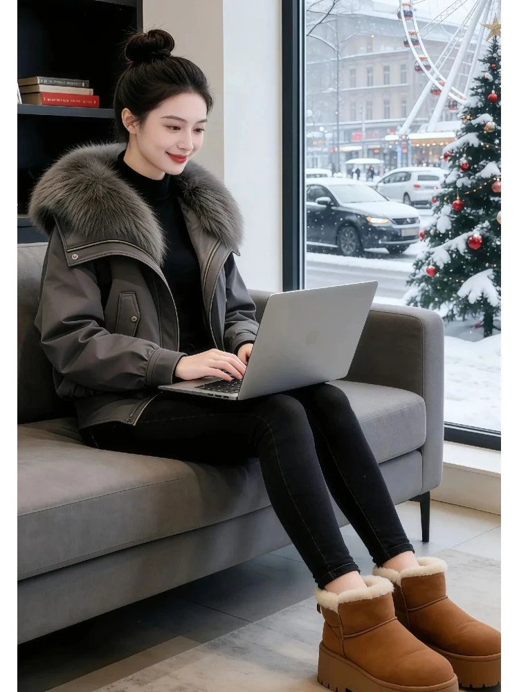 Gray Retro Short down Cotton Jacket Women's Thickened Large Fur Collar Winter Warm Outerwear Korean Style Loose Fit Coat
Gray Retro Short down Cotton Jacket Women's Thickened Large Fur Collar Winter Warm Outerwear Korean Style Loose Fit Coat