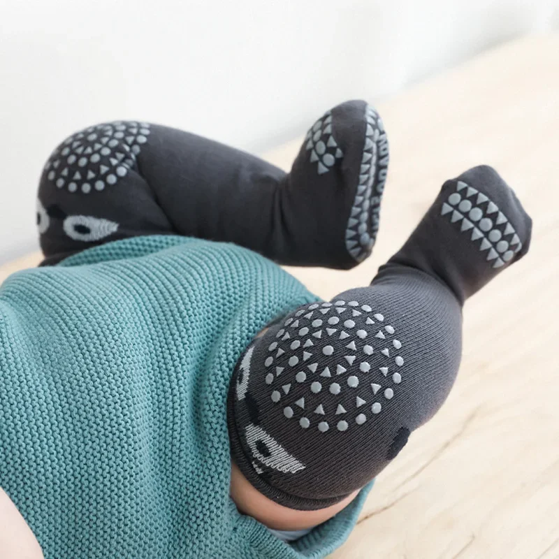 2023 Hot Cartoon Animal Rubber Anti-slip Stockings Autumn Winter Warm Thermal Baby Knee High Long Floor Socks for Kids Newborn
2023 Hot Cartoon Animal Rubber Anti-slip Stockings Autumn Winter Warm Thermal Baby Knee High Long Floor Socks for Kids Newborn