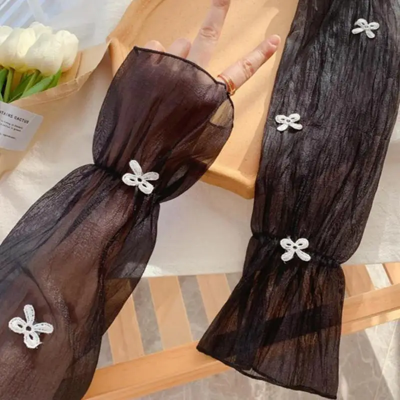 Women Bow Ice Silk Sun Protection Sleeves Outdoor Fashion Loose Lace Arm Sleeves Accessories
Women Bow Ice Silk Sun Protection Sleeves Outdoor Fashion Loose Lace Arm Sleeves Accessories