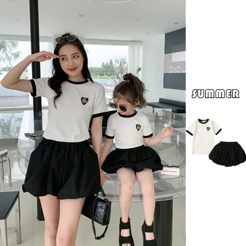 Mummy And Daughter Matching Outfit Women's Clothing Sets Girls Two-Piece Outfits Summer Like Mother Like Children Clothes Suit
Mummy And Daughter Matching Outfit Women's Clothing Sets Girls Two-Piece Outfits Summer Like Mother Like Children Clothes Suit