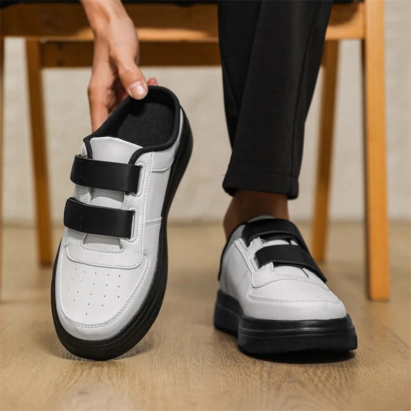New Summer Men Plus Size Board Shoes Breathable Solid Color Anti Slip Simple Casual Shoes Lightweight Wear-resistant Lazy Shoes
New Summer Men Plus Size Board Shoes Breathable Solid Color Anti Slip Simple Casual Shoes Lightweight Wear-resistant Lazy Shoes