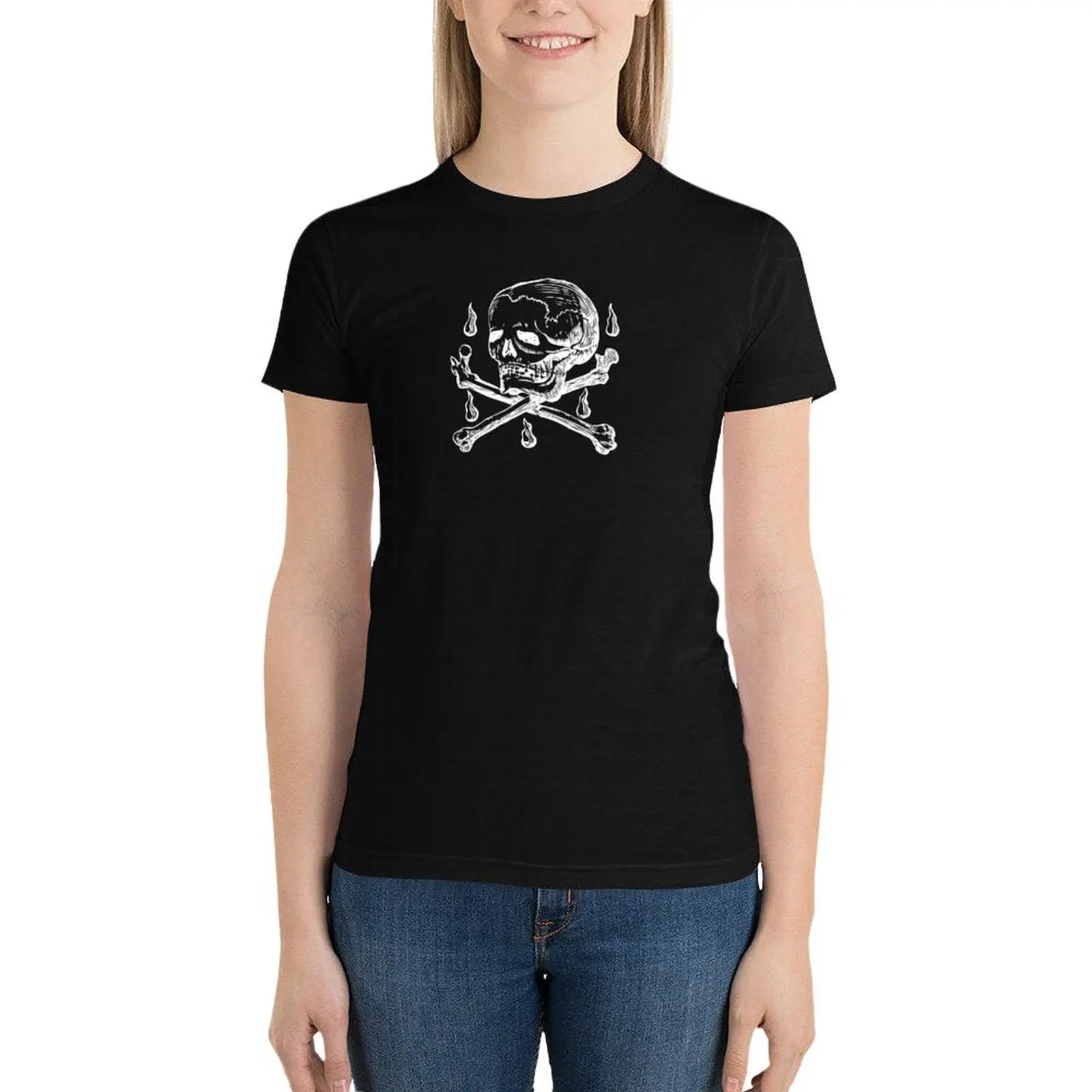 Skull & Crossbones (white on dark) T-Shirt female Blouse plus size tops tops Women
Skull & Crossbones (white on dark) T-Shirt female Blouse plus size tops tops Women