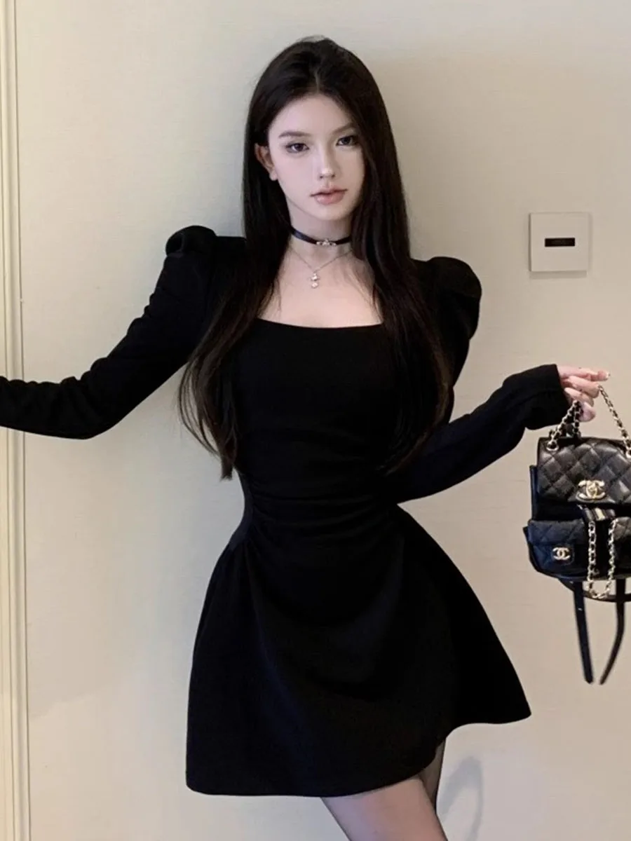 Hebe Style Black Square Collar Long Sleeve Dress Short A-Line Skirt Women's Autumn High Waist Inward Pulling Personality Dress
Hebe Style Black Square Collar Long Sleeve Dress Short A-Line Skirt Women's Autumn High Waist Inward Pulling Personality Dress