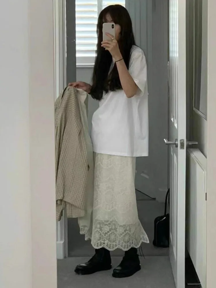 Korobov Spring Summer Vintage Skirts Quality Solid Color High-waisted Lace Skirt Irregular Edge Korean Fashion Faldas Long Skirt
Korobov Spring Summer Vintage Skirts Quality Solid Color High-waisted Lace Skirt Irregular Edge Korean Fashion Faldas Long Skirt