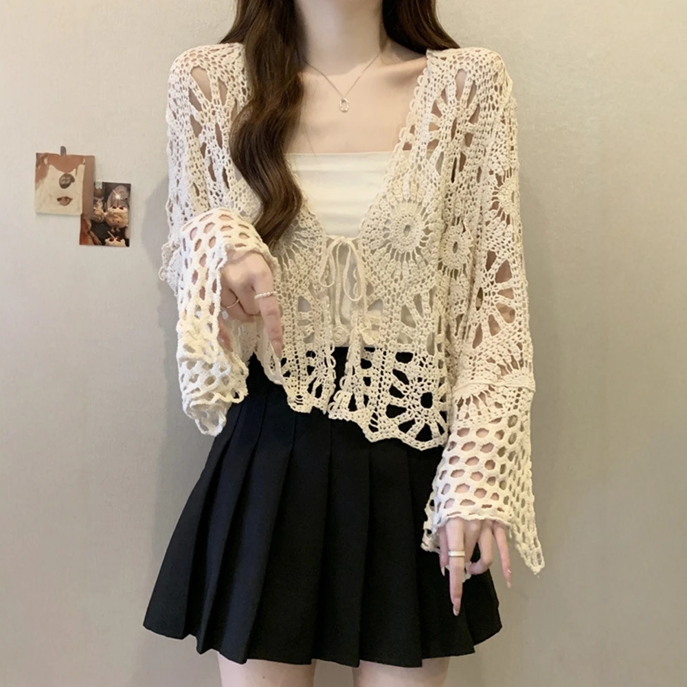 Women's Long Sleeve V-Neck Cardigan Hollow out Lace-Up Open Front Casual Fashion Autumn Dating Vacation Plain
Women's Long Sleeve V-Neck Cardigan Hollow out Lace-Up Open Front Casual Fashion Autumn Dating Vacation Plain