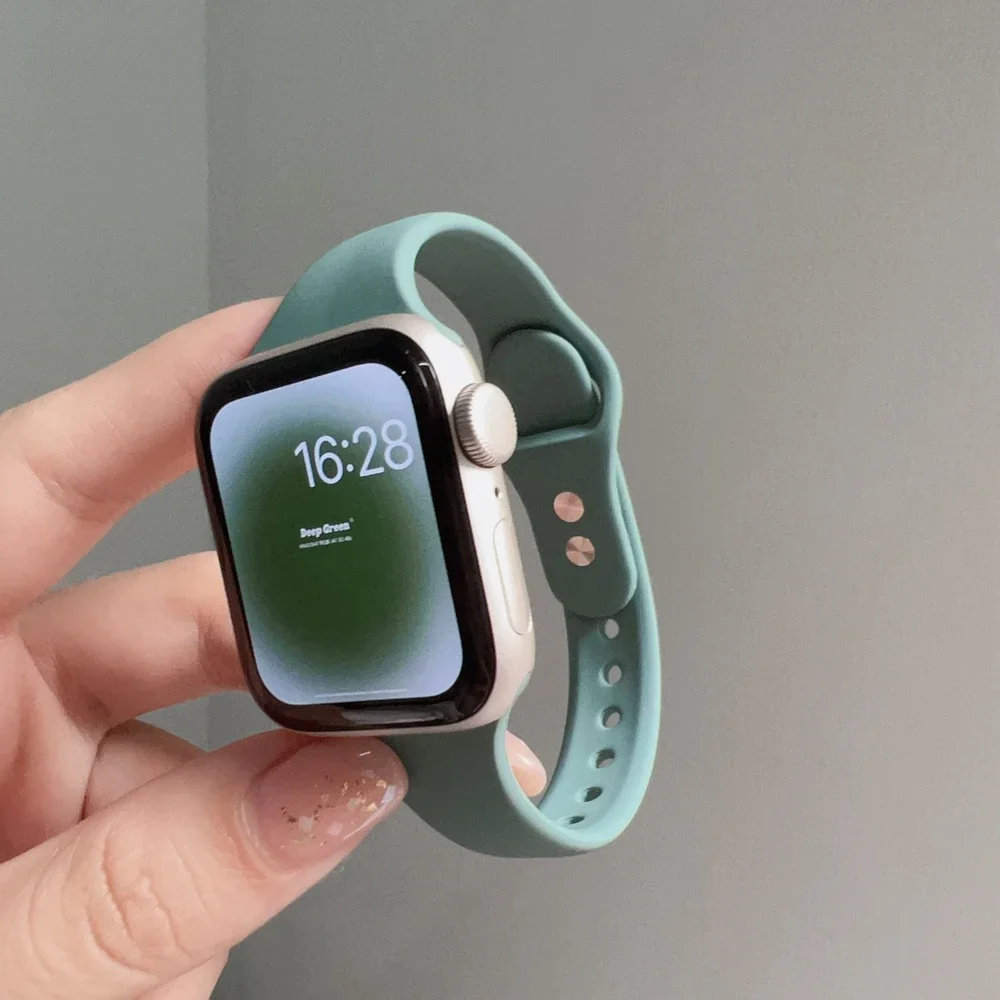 Nice Silicone Strap slim for iwatch women Series 10/9/8/7/6/5/4/3/ For Apple Watch band 38mm 40mm 41mm 42mm 44mm 45mm 46mm 49mm
Nice Silicone Strap slim for iwatch women Series 10/9/8/7/6/5/4/3/ For Apple Watch band 38mm 40mm 41mm 42mm 44mm 45mm 46mm 49mm