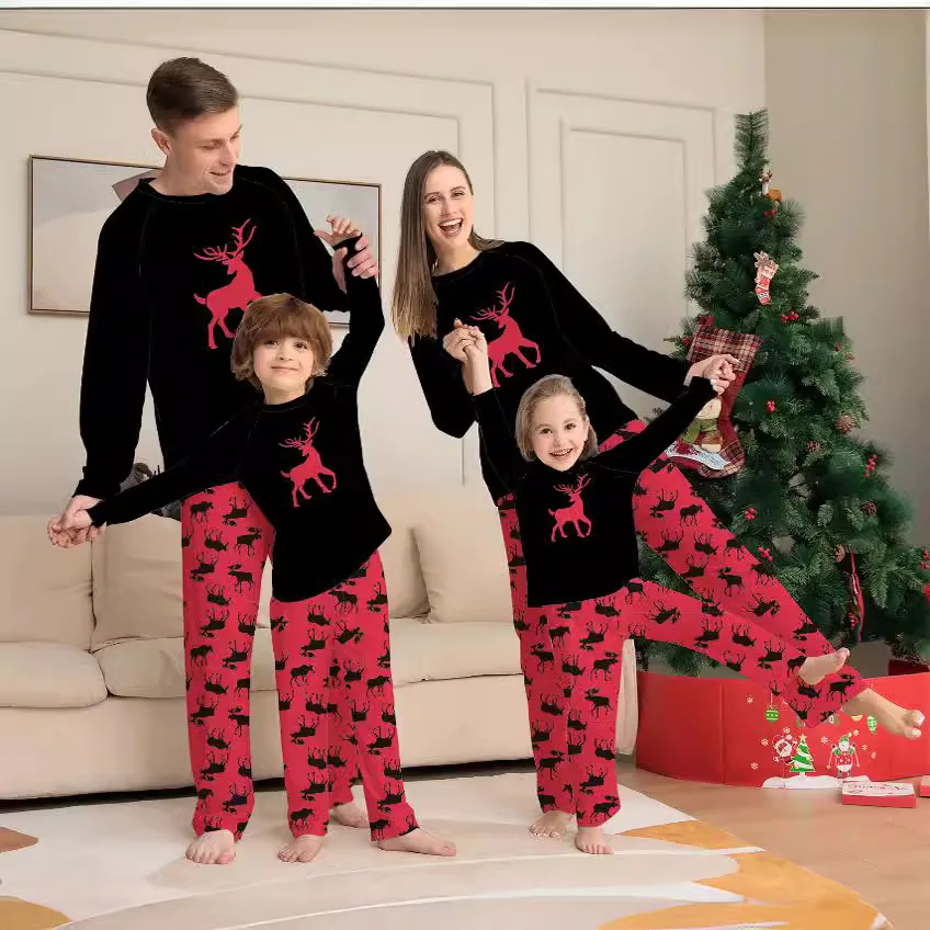 New Year's And Christmas Family Pajamas Set 2025 New Style Cute Cartoon Round-neck Long-sleeved Parent-child Christmas Outfits
New Year's And Christmas Family Pajamas Set 2025 New Style Cute Cartoon Round-neck Long-sleeved Parent-child Christmas Outfits