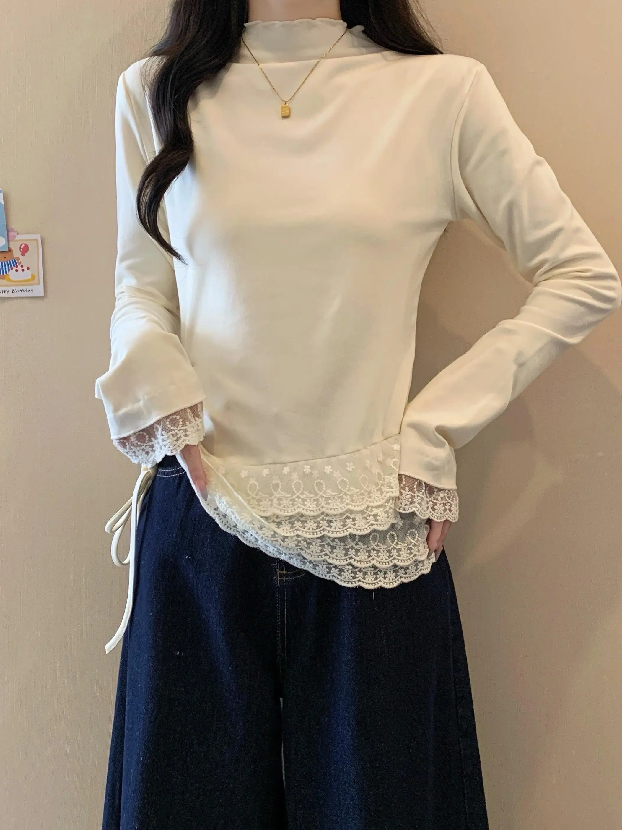 Spring Autumn Fashion Anti-Aging Slimming Elegant Women's Lace Splice Half High Collar Long Sleeve T-Shirt Stylish Top
Spring Autumn Fashion Anti-Aging Slimming Elegant Women's Lace Splice Half High Collar Long Sleeve T-Shirt Stylish Top