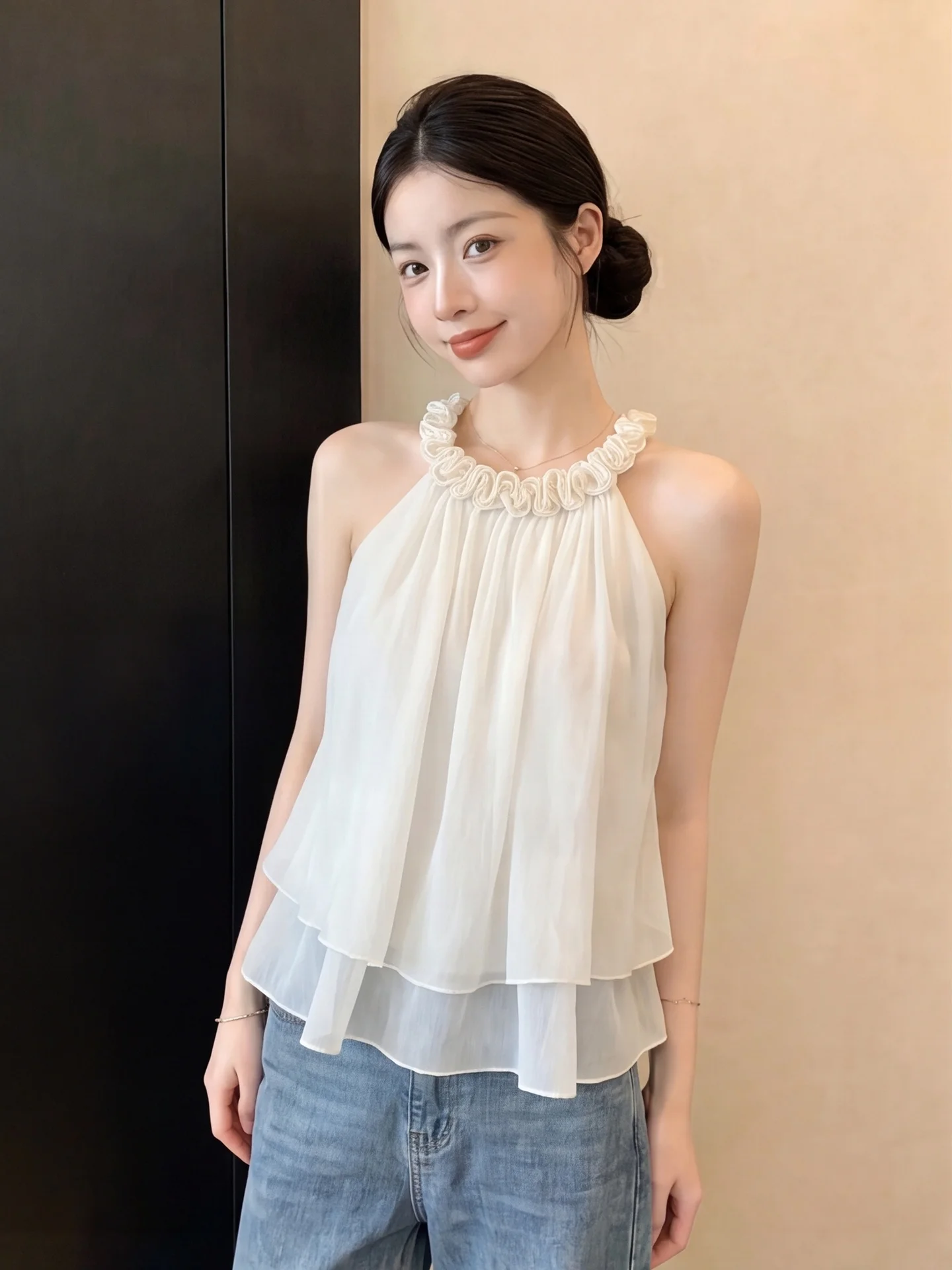 Summer New Style Women's Sleeveless Neck Hanging Vest Sweet Unique Beautiful Design Shoulder Exposure Floral 3D Print Top
Summer New Style Women's Sleeveless Neck Hanging Vest Sweet Unique Beautiful Design Shoulder Exposure Floral 3D Print Top