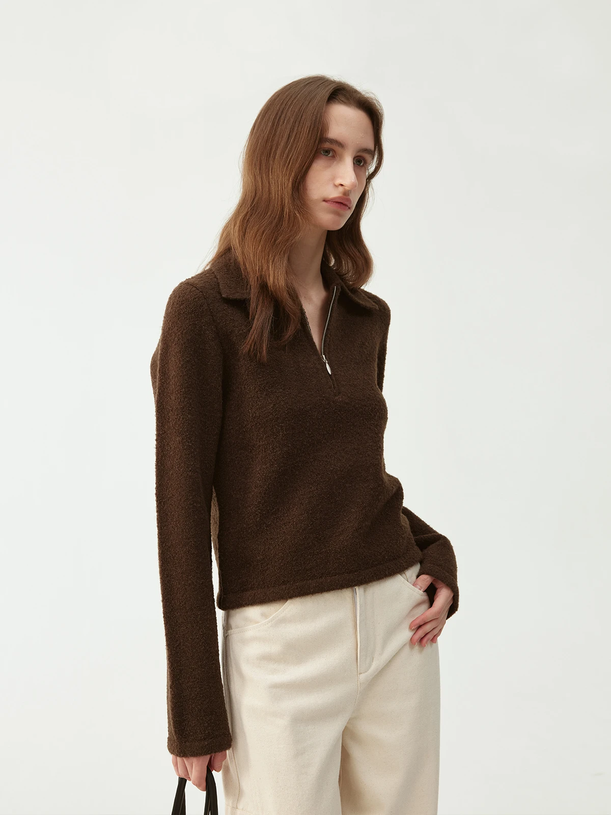 Женский шерстяной свитер Blank Label: новый, эластичный, осенне-зимний, с фактурной вязкой, базовый слой, топ
Женский шерстяной свитер Blank Label: новый, эластичный, осенне-зимний, с фактурной вязкой, базовый слой, топ