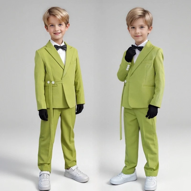 Модный костюм для мальчиков 2026 года для свадеб, зеленый, элегантный, для школьников, наряд для выступлений, комплект одежды для подростков на весну/осень, формальная одежда для детей
Модный костюм для мальчиков 2026 года для свадеб, зеленый, элегантный, для школьников, наряд для выступлений, комплект одежды для подростков на весну/осень, формальная одежда для детей