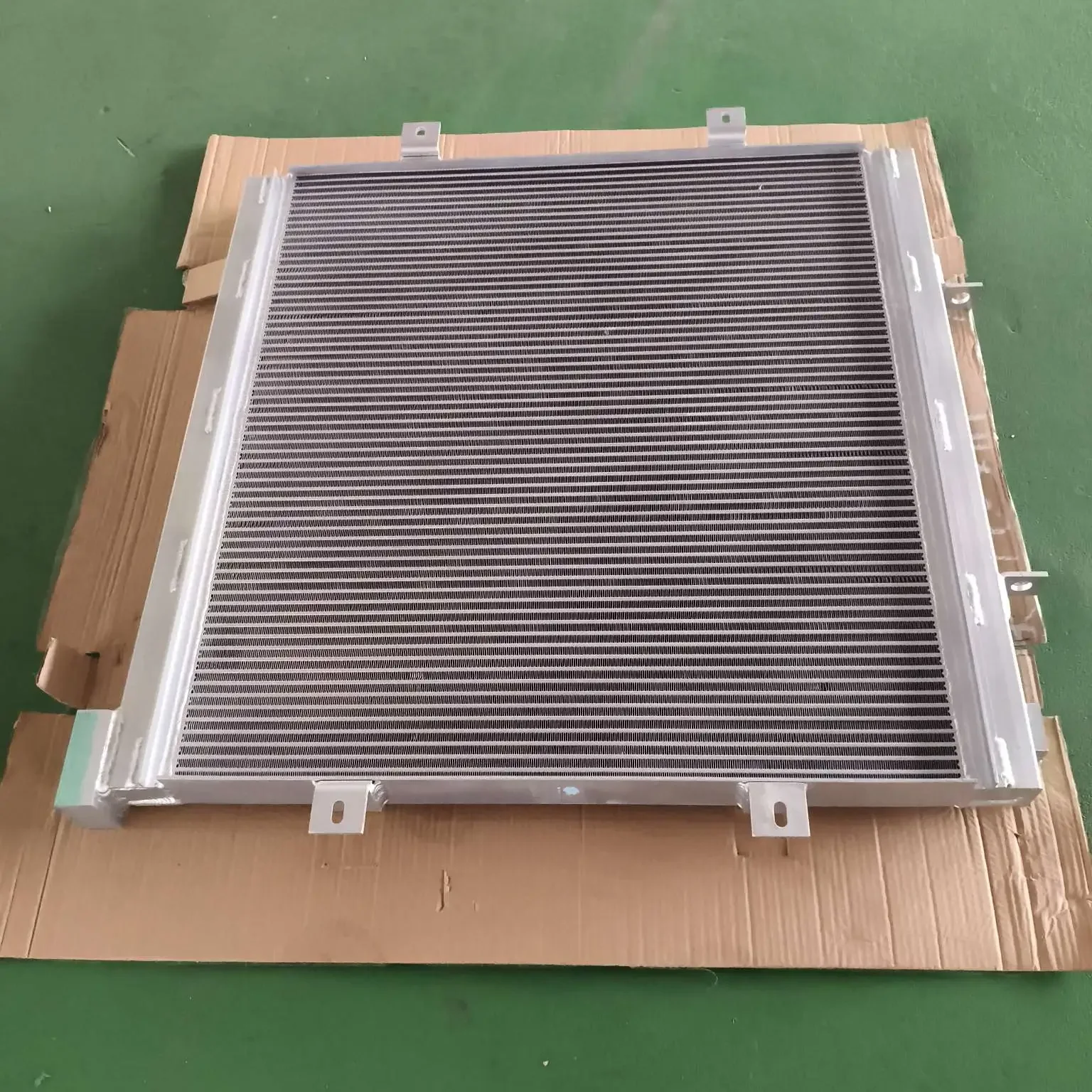 2205132700 2205262609 2205135912 2205125100 1092900618 Cooler Air Compressor Spare Parts
2205132700 2205262609 2205135912 2205125100 1092900618 Cooler Air Compressor Spare Parts