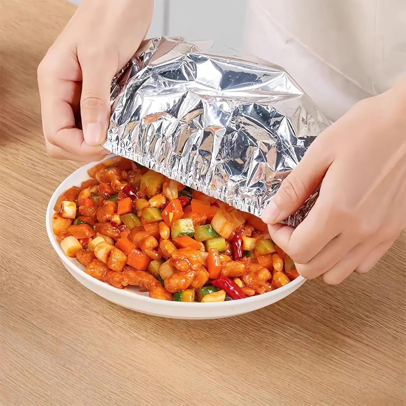 10pcs Household Reusable Aluminum Foil Film For Heat Insulation And Heat Preservation Suitable For Oven Takeaway Picnic
10pcs Household Reusable Aluminum Foil Film For Heat Insulation And Heat Preservation Suitable For Oven Takeaway Picnic