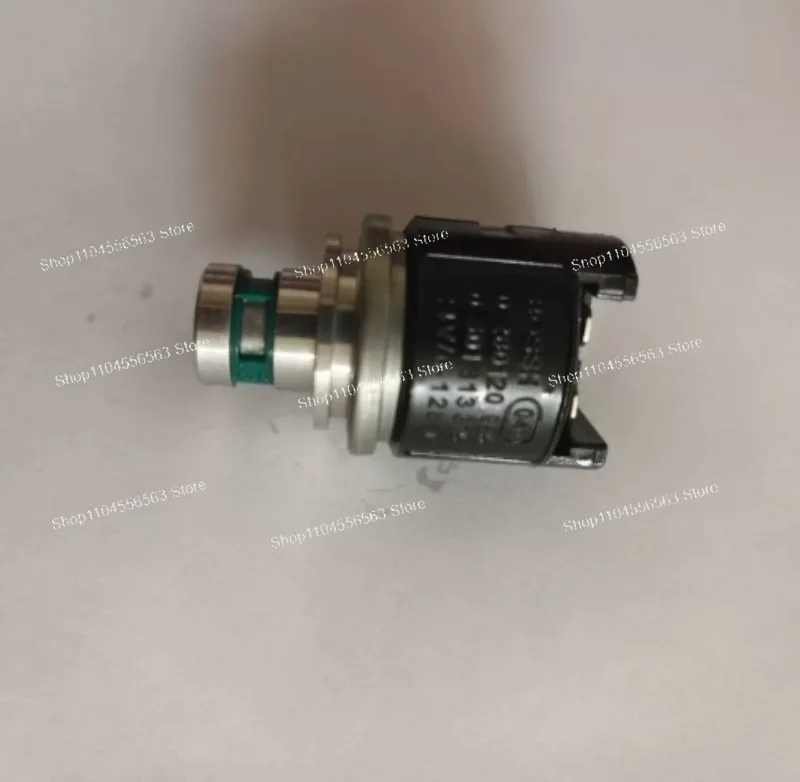 1pc Solenoid Valve for Liugong 856 50D Loader Gearbox: ZF 0260120025 / 0501313375 Transmission Part
1pc Solenoid Valve for Liugong 856 50D Loader Gearbox: ZF 0260120025 / 0501313375 Transmission Part