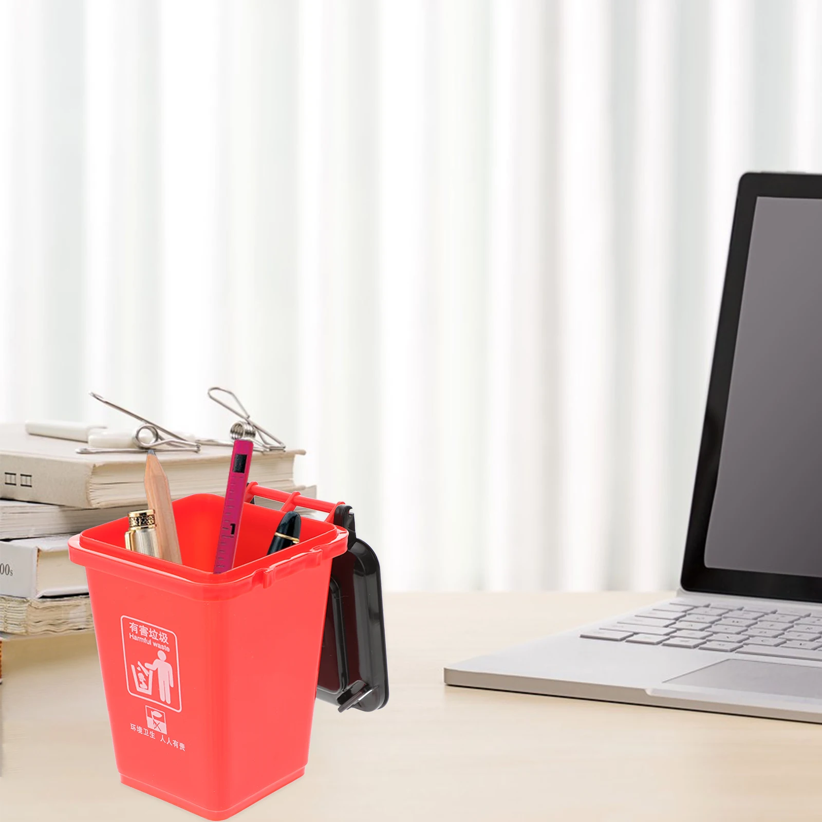 2PCS Creative Pen Holder Trash Can Desktop Storage Box Pencil Case Shockproof Stationery ganizer With Lid Wheels For Tidy Desk
2PCS Creative Pen Holder Trash Can Desktop Storage Box Pencil Case Shockproof Stationery ganizer With Lid Wheels For Tidy Desk