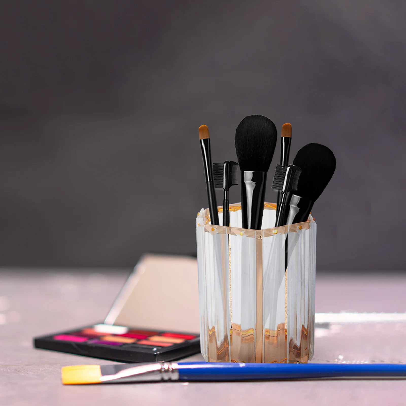 Glass Makeup Brush Bucket Multi-Function Pen Holder for Cosmetics and Office Supplies Exquisite Geometric Design Tabletop
Glass Makeup Brush Bucket Multi-Function Pen Holder for Cosmetics and Office Supplies Exquisite Geometric Design Tabletop