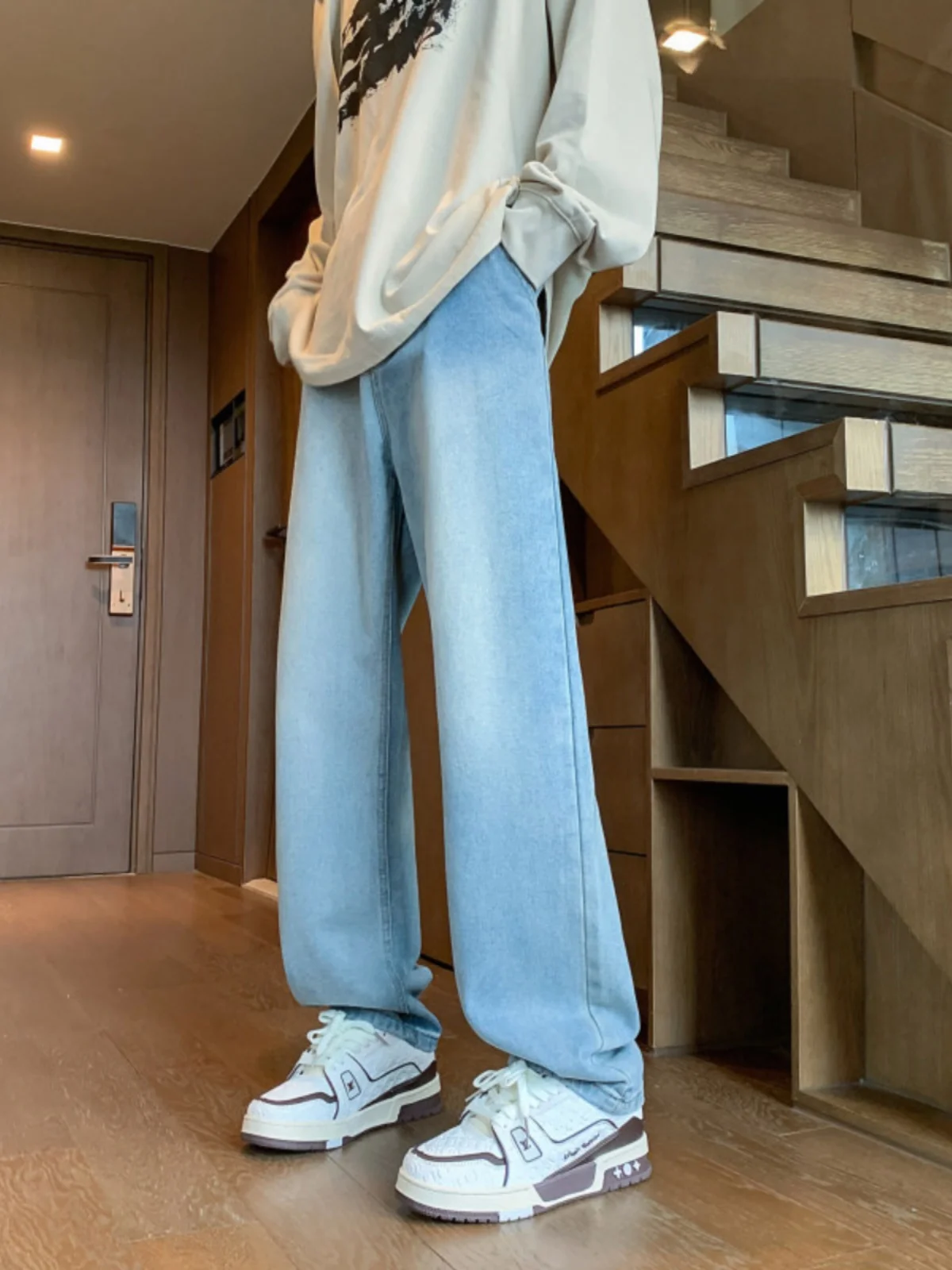 Retro Waed Men's Jeans Spring Autumn Loose Straight Leg Jeans American Vibe Flared Long Trousers Youth Faion Wear Resistant
Retro Waed Men's Jeans Spring Autumn Loose Straight Leg Jeans American Vibe Flared Long Trousers Youth Faion Wear Resistant